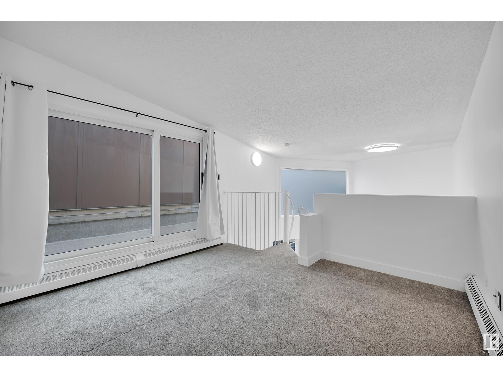 #423 11618 100 AV NW, Edmonton