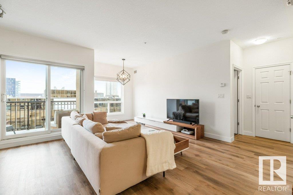 #405 10606 102 AV NW, Edmonton