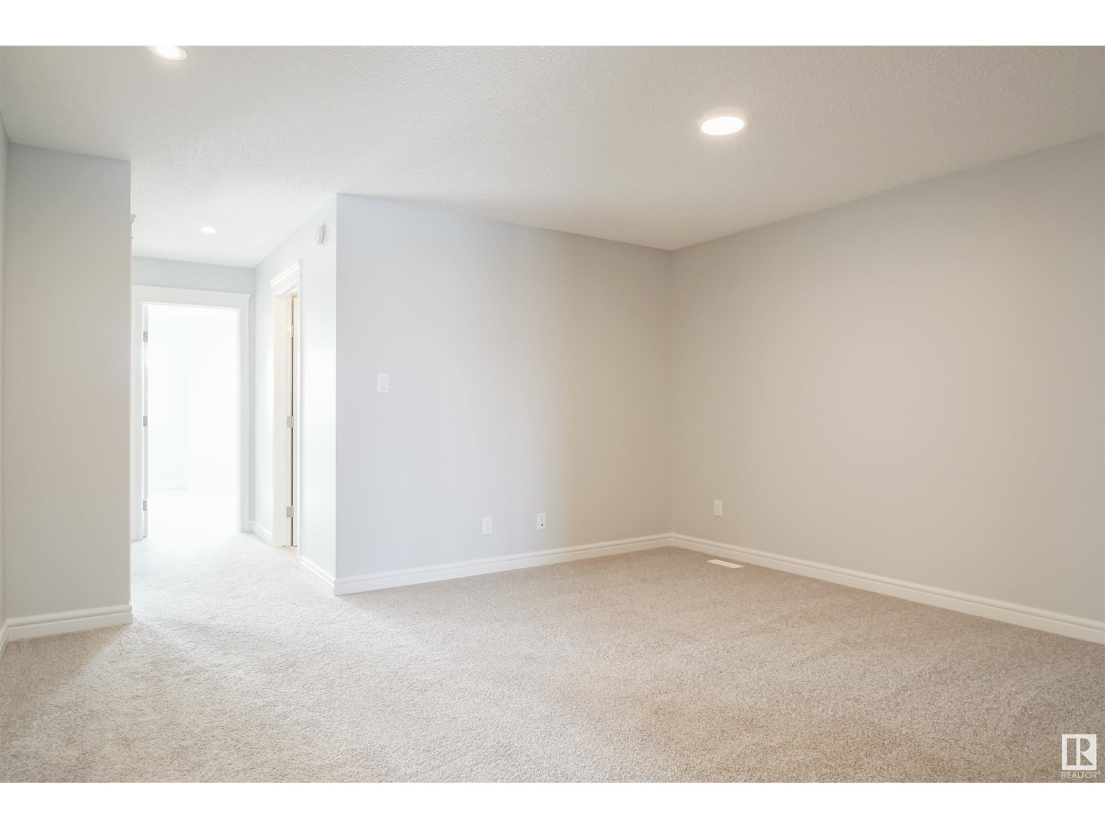 17329 6A ST NE, Edmonton