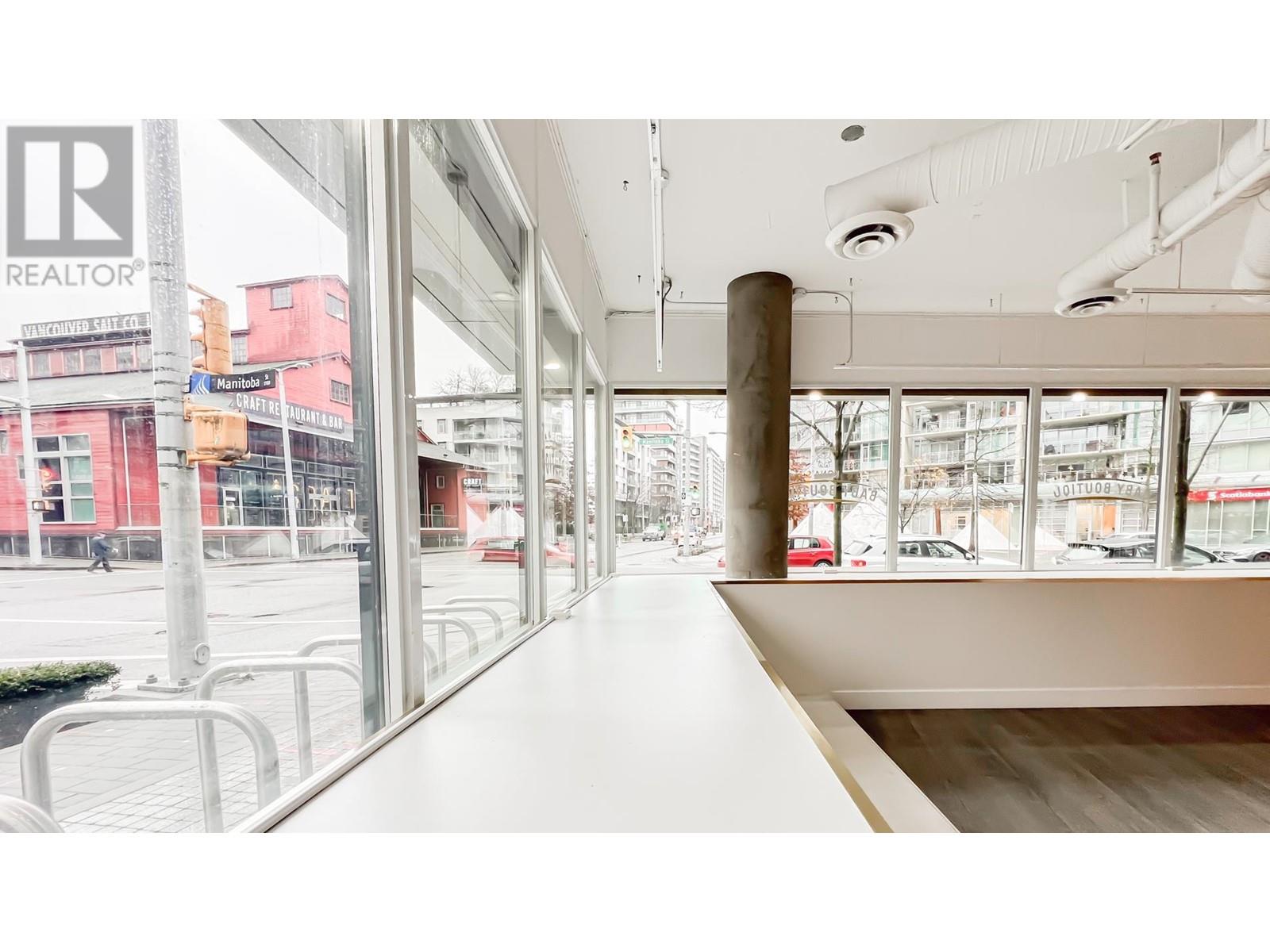 Photo 8 of 1703 Manitoba Street, Vancouver BC
