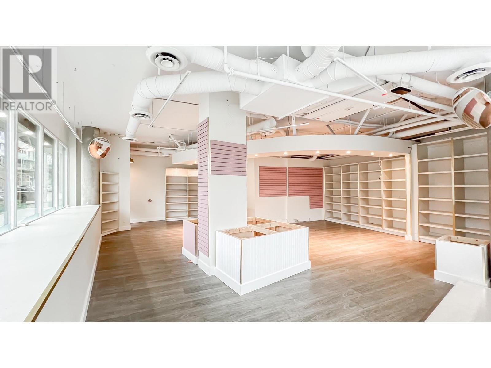 Photo 4 of 1703 Manitoba Street, Vancouver BC