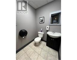 490-494 Queen Street Unit# Suite #400, photo 16