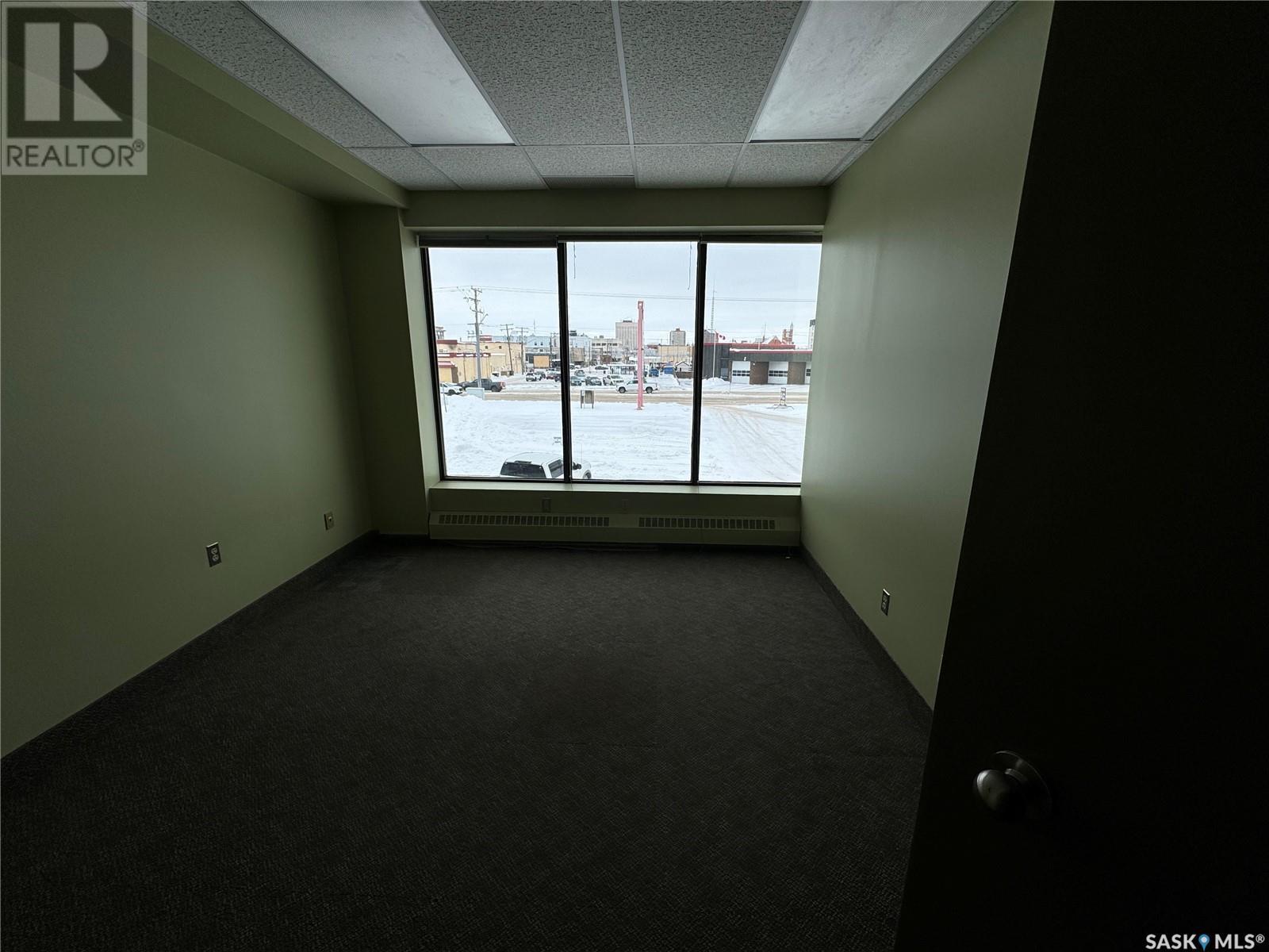 Photo 6 of Unit 1 E 77 15th Street E, Prince Albert SK