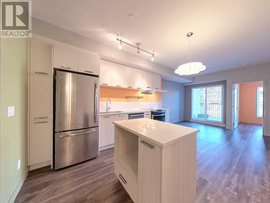 Single Family House for Sale in    Street NE Renfrew Calgary 