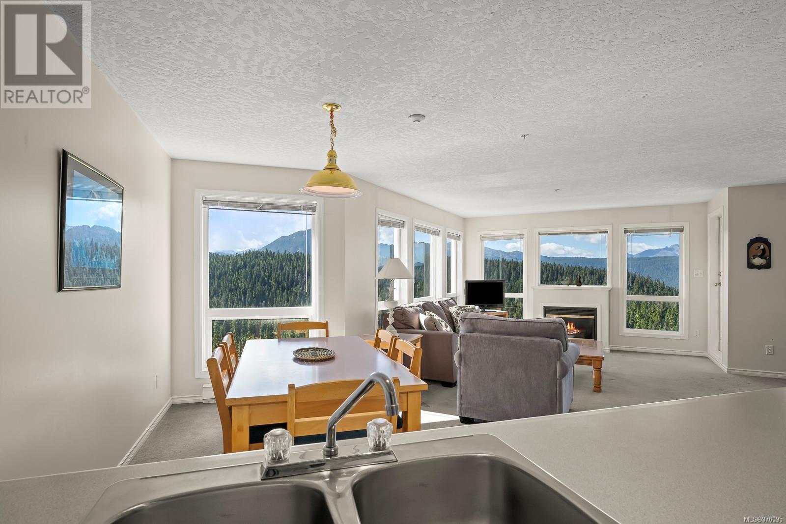 309 1201 Henry Rd, Courtenay real estate listing 976095