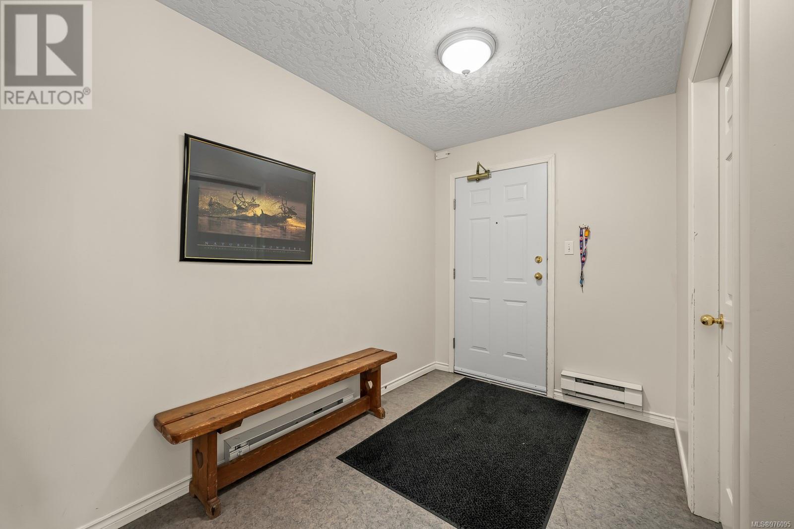309 1201 Henry Rd, Courtenay real estate listing 976095