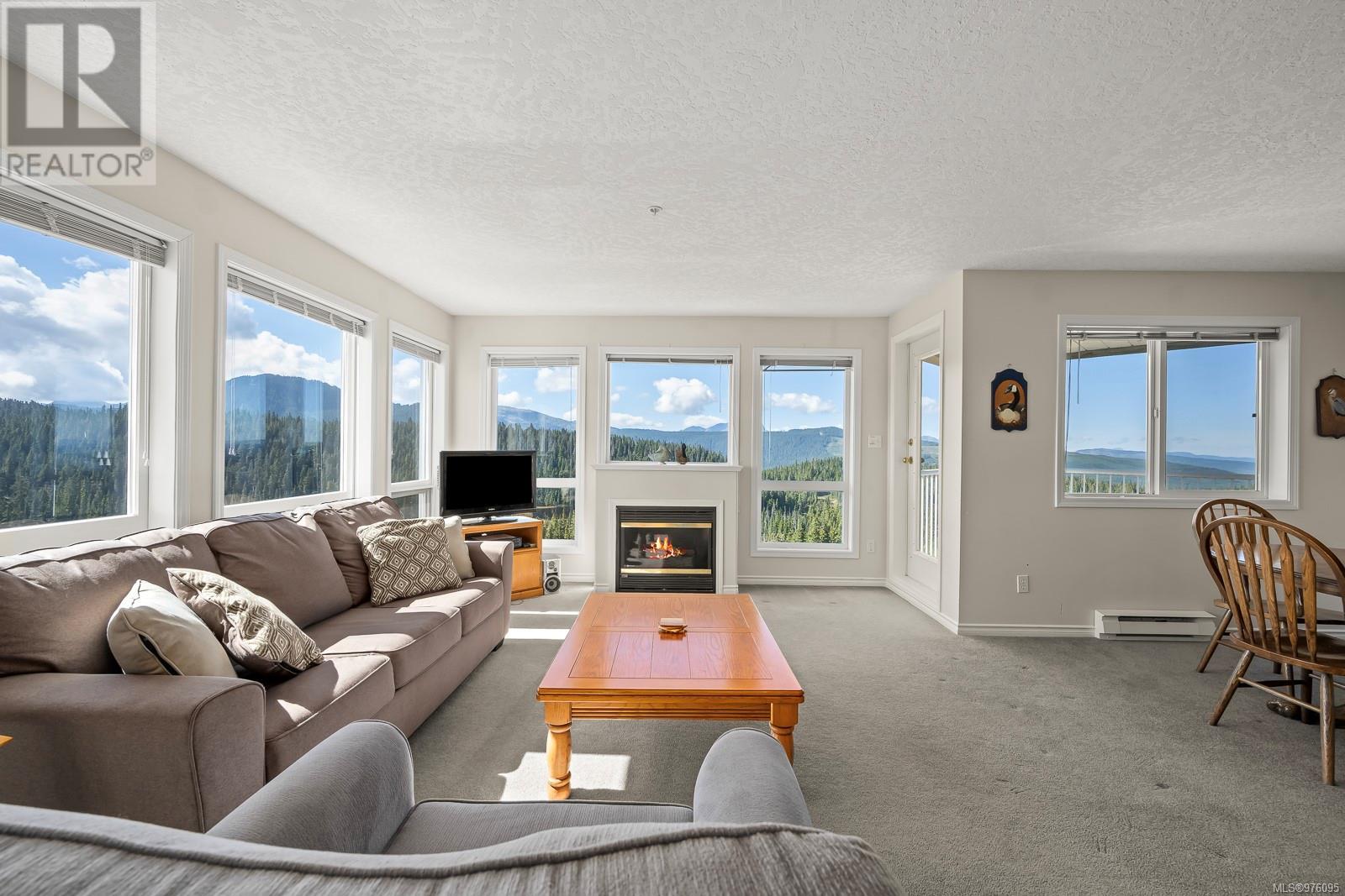 309 1201 Henry Rd, Courtenay real estate listing 976095
