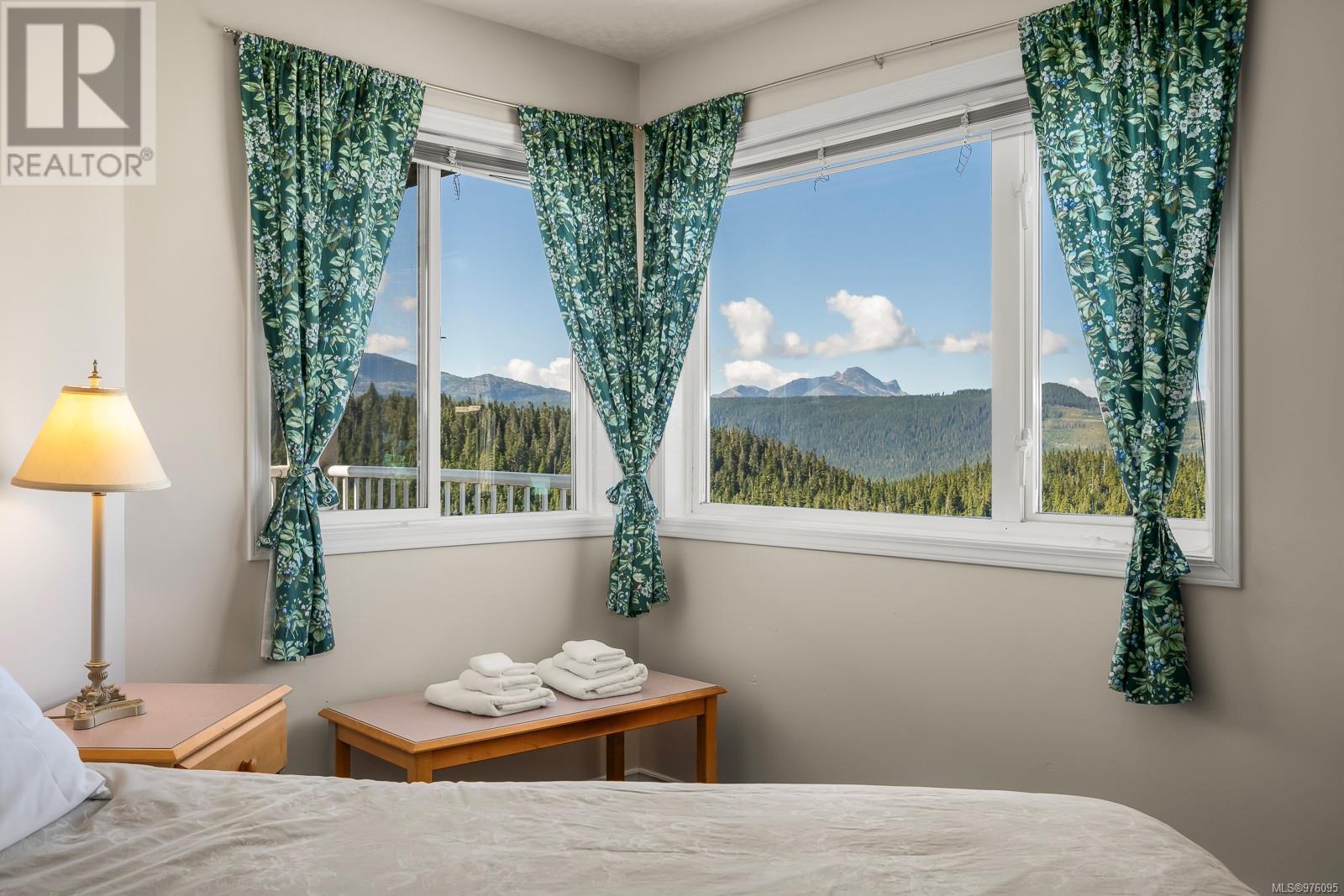 309 1201 Henry Rd, Courtenay real estate listing 976095