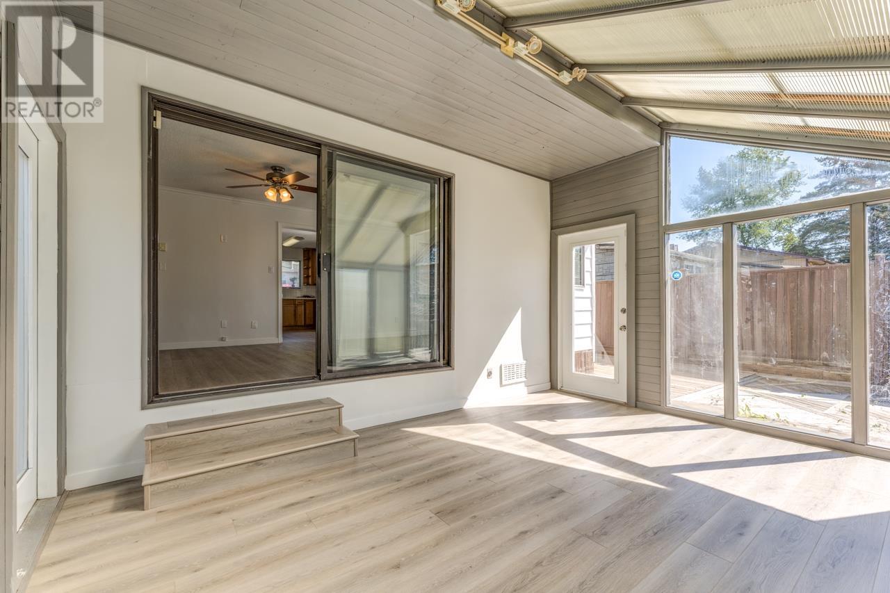 1018 ROCHESTER AVENUE, Coquitlam