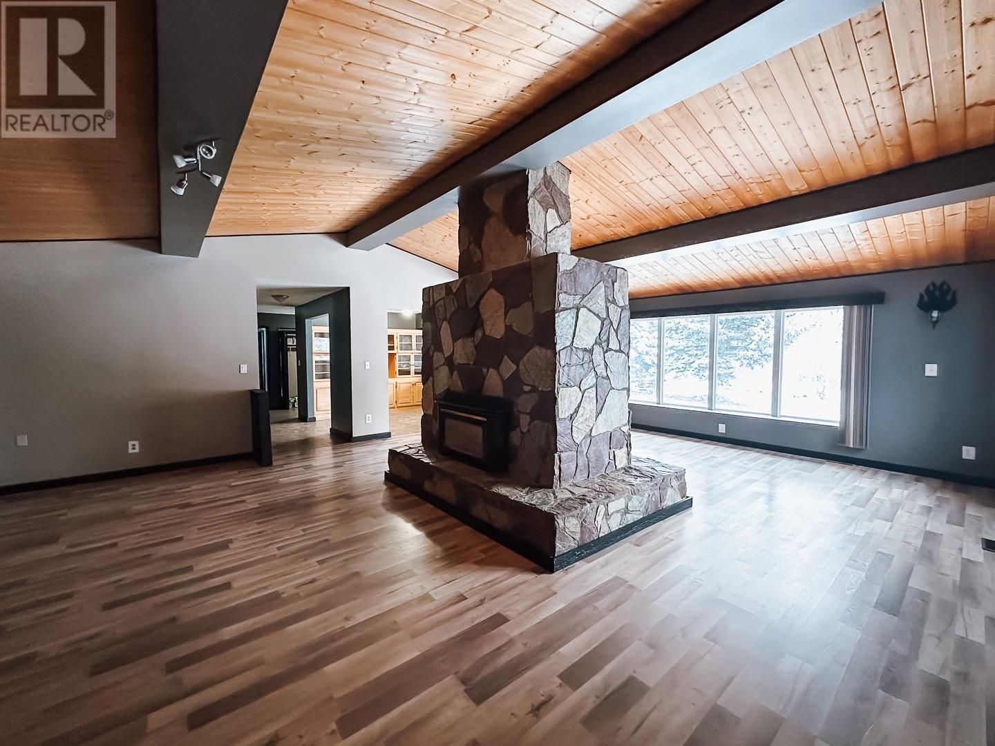 4205 LENO ROAD, Prince George