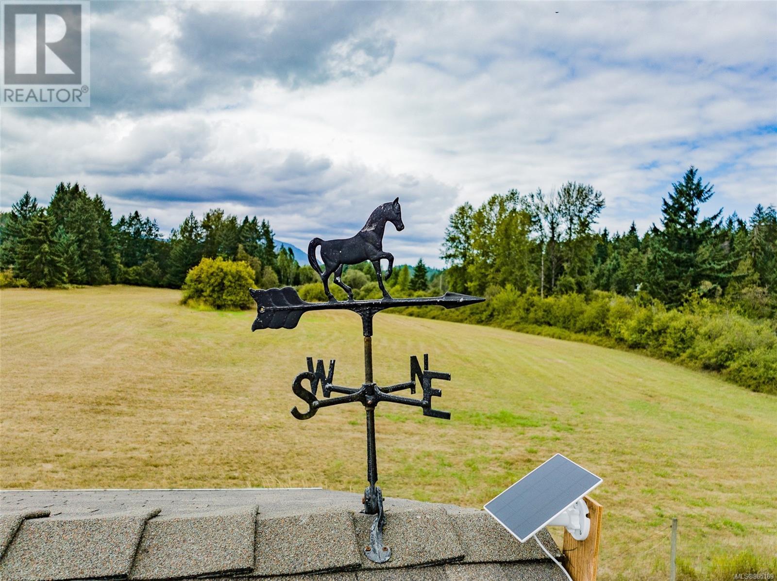 2445 Godfrey Rd, Nanaimo
