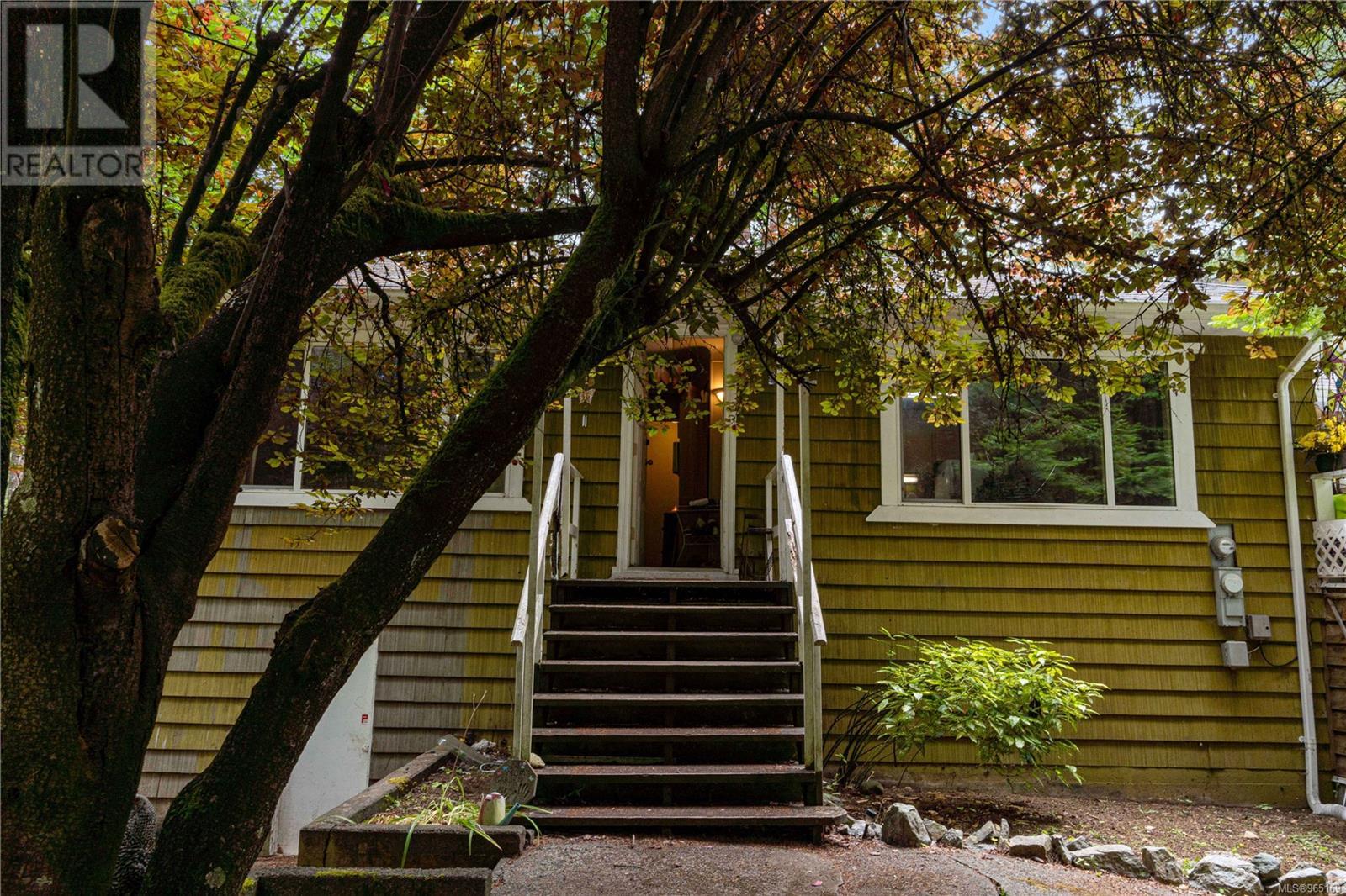 2445 Godfrey Rd, Nanaimo