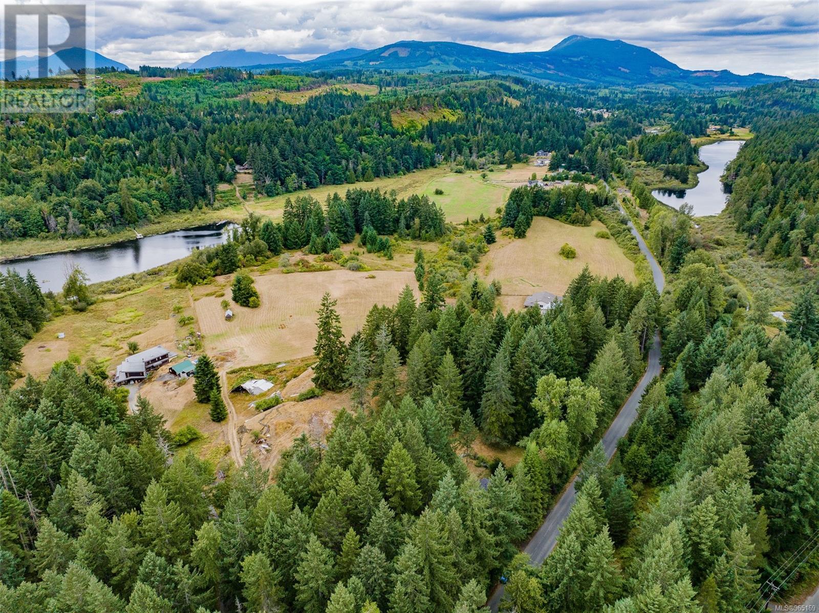 2445 Godfrey Rd, Nanaimo