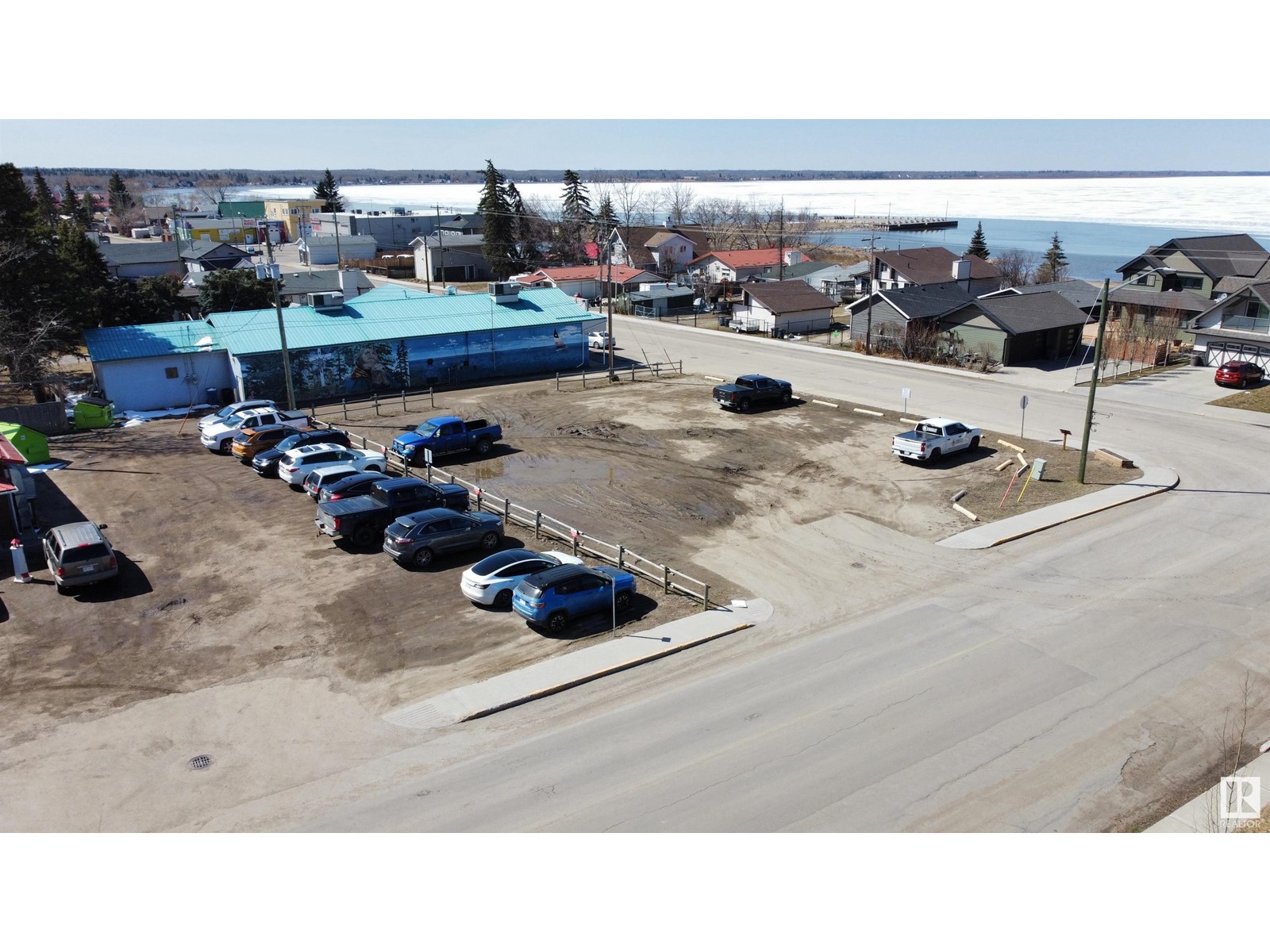 Photo 2 of 4732 47 St, Rural Lac Ste Anne County AB