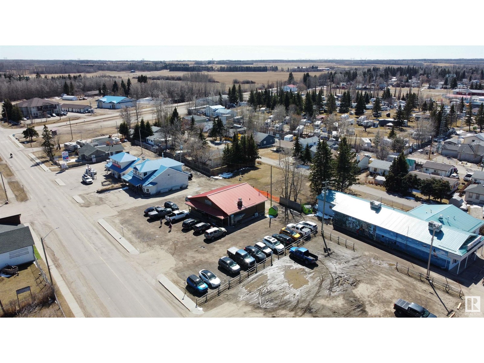 Photo 10 of 4732 47 St, Rural Lac Ste Anne County AB