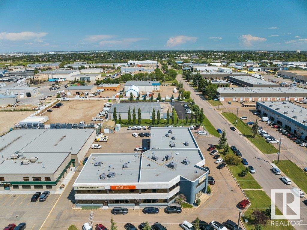 #203 4103 97 ST NW, Edmonton