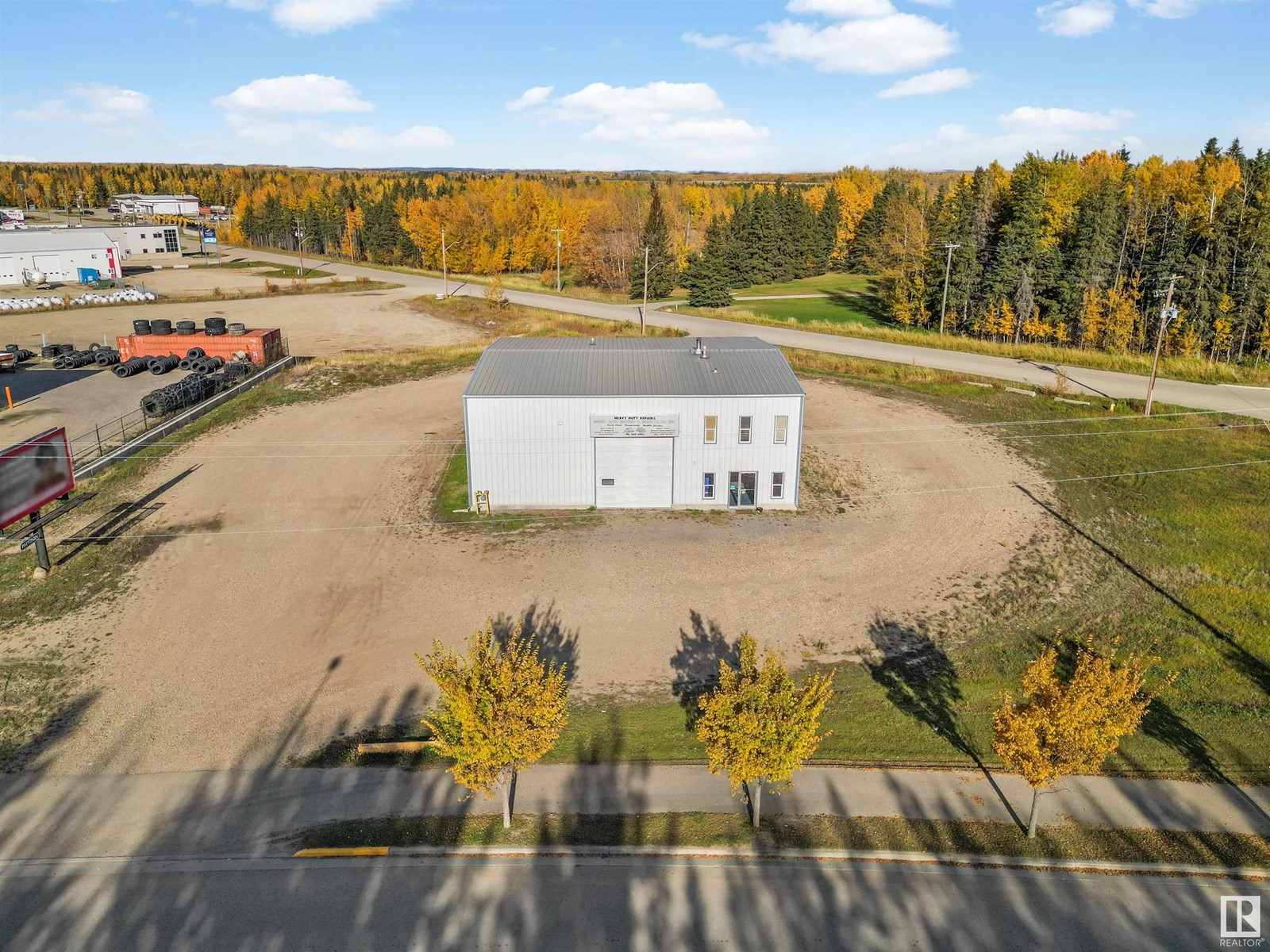 Photo 5 of 5702 50 A Street, Drayton Valley AB