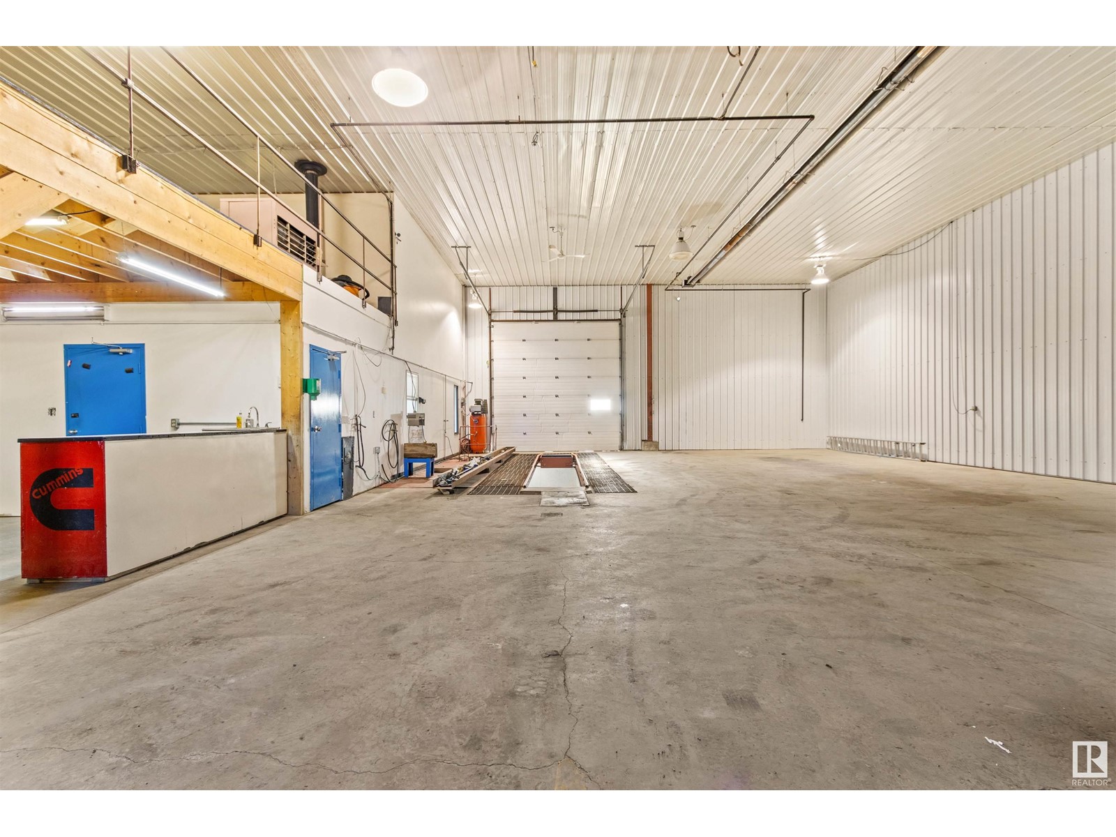 Photo 27 of 5702 50 A Street, Drayton Valley AB