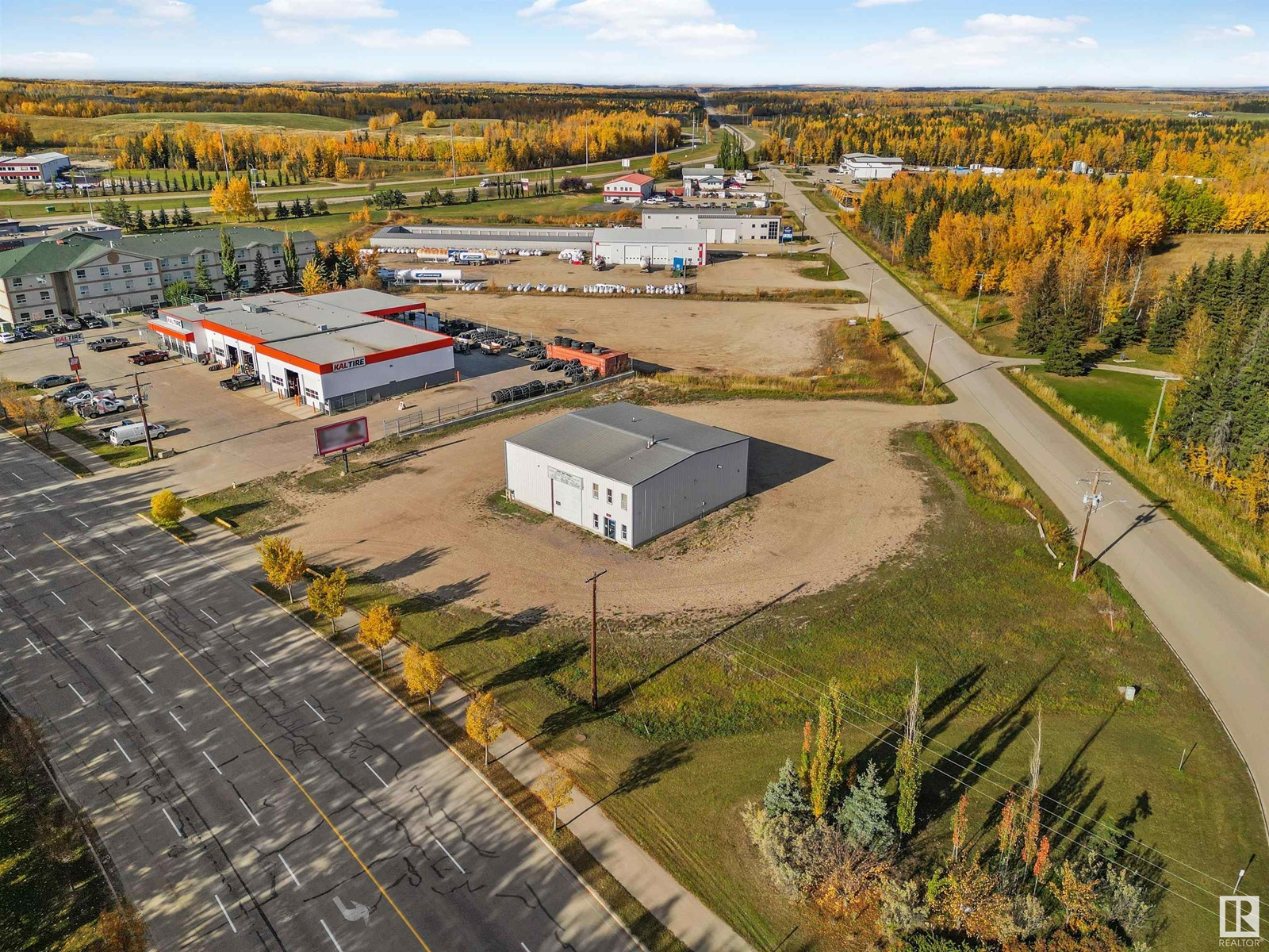 Photo 18 of 5702 50 A Street, Drayton Valley AB
