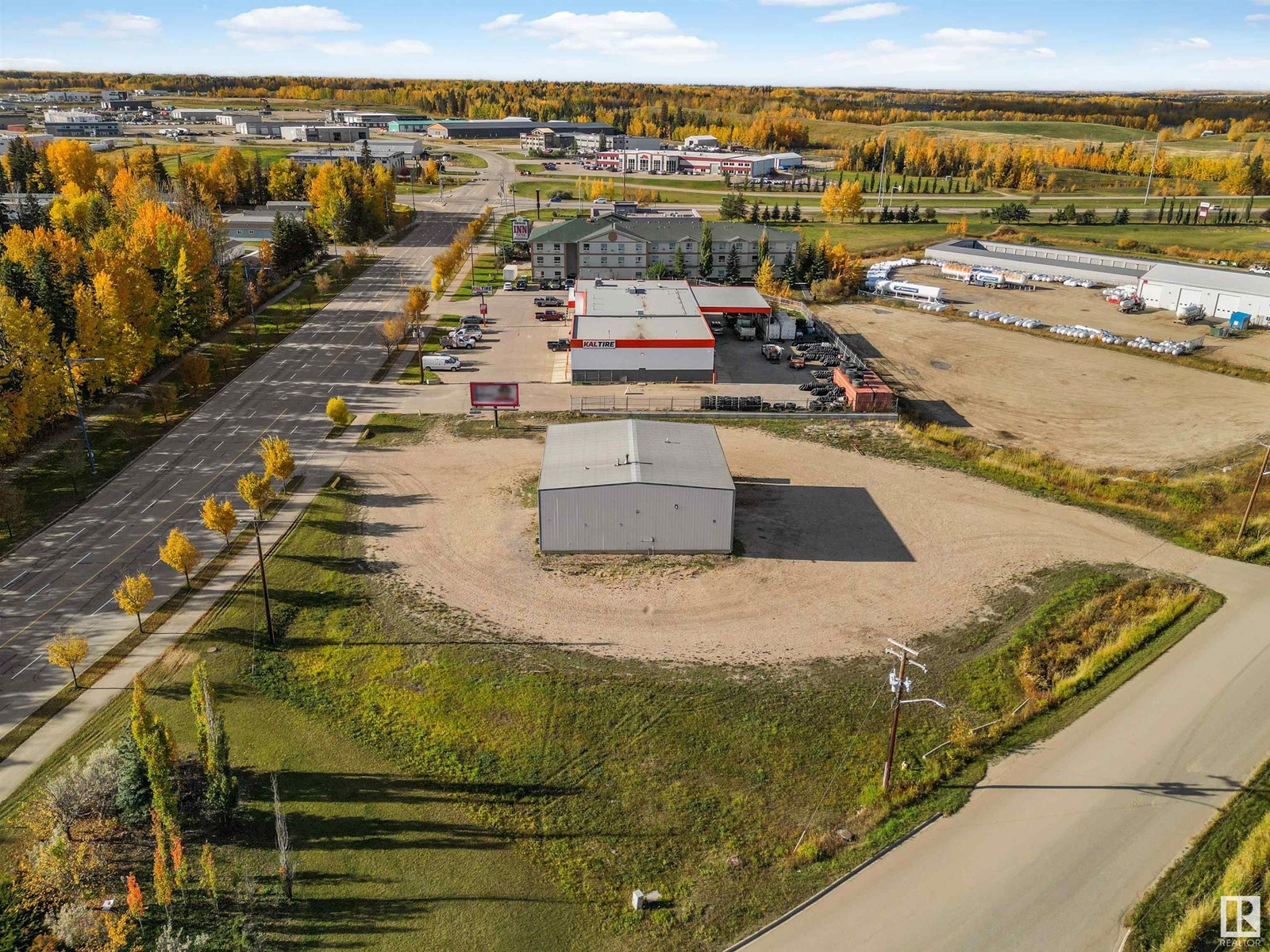 Photo 17 of 5702 50 A Street, Drayton Valley AB