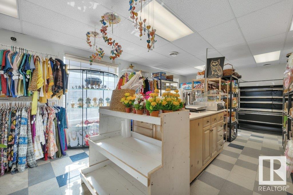 12758 FORT RD NW, Edmonton