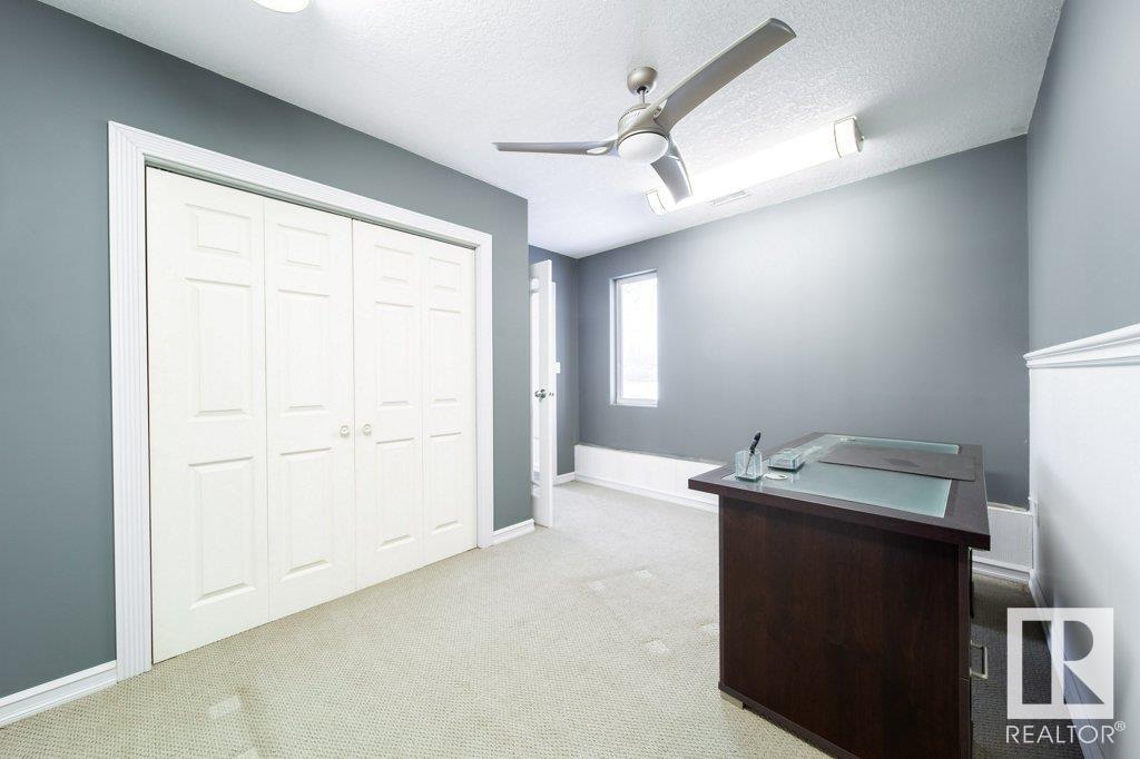 Photo 10 of 22904 110 Av Nw, Edmonton AB