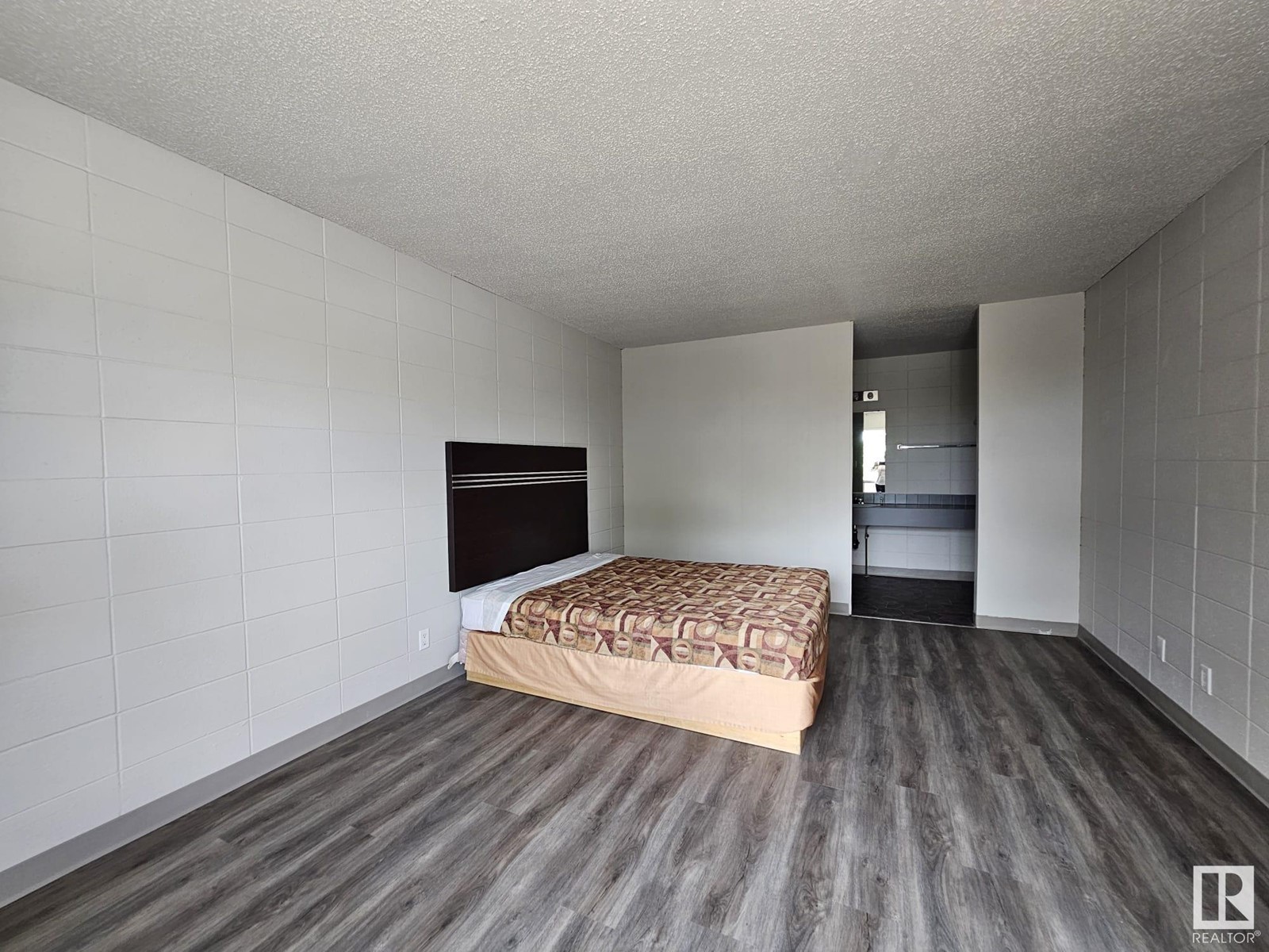 Photo 42 of 5403 50 Av, Drayton Valley AB