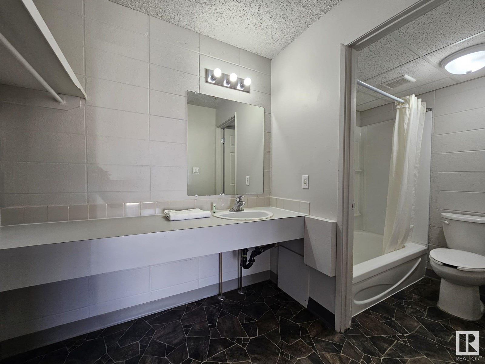Photo 26 of 5403 50 Av, Drayton Valley AB