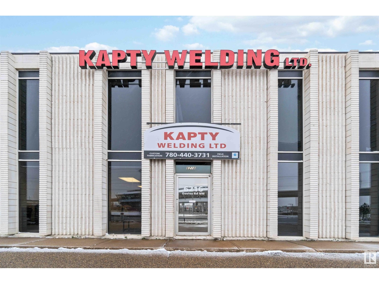 6216 Davies RD NW, Edmonton