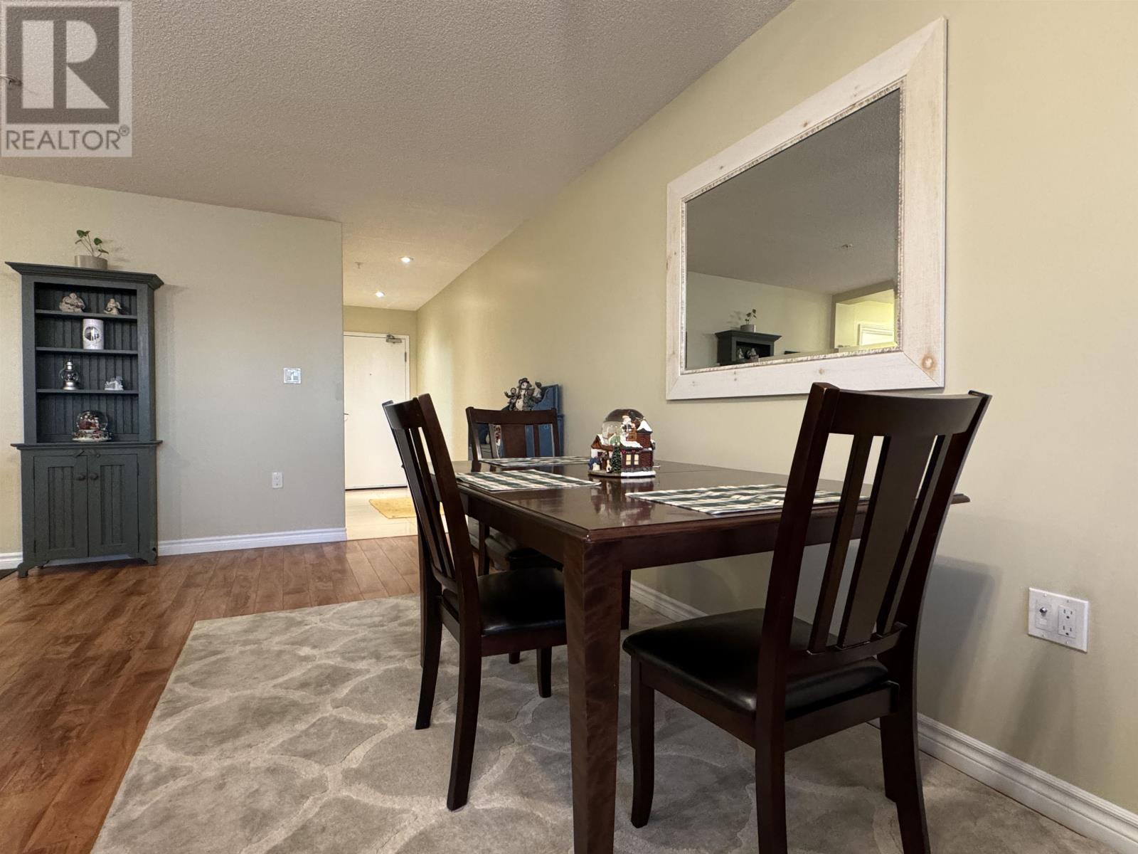 102-516 MACEWEN ROAD - 13