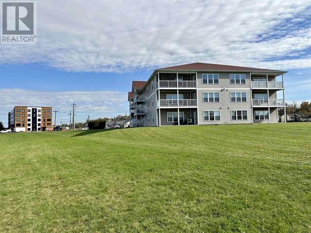 102-516 MACEWEN ROAD - 25