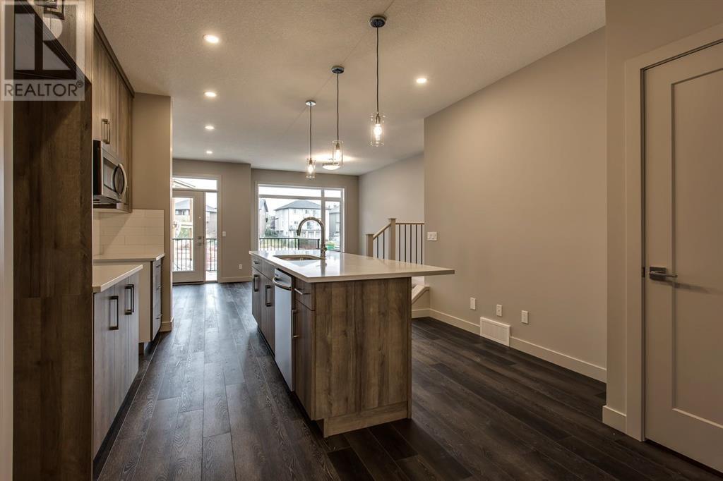 Single Family House for Sale in  Royal Elm Road NW Royal Oak Calgary 