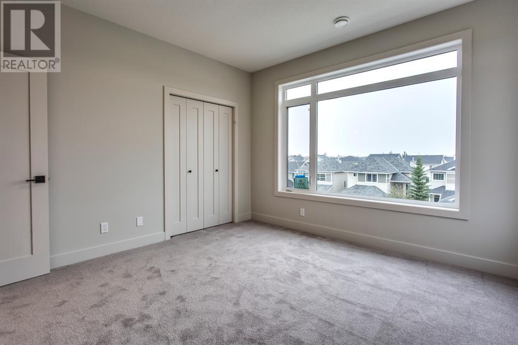 Single Family House for Sale in  Royal Elm Road NW Royal Oak Calgary 