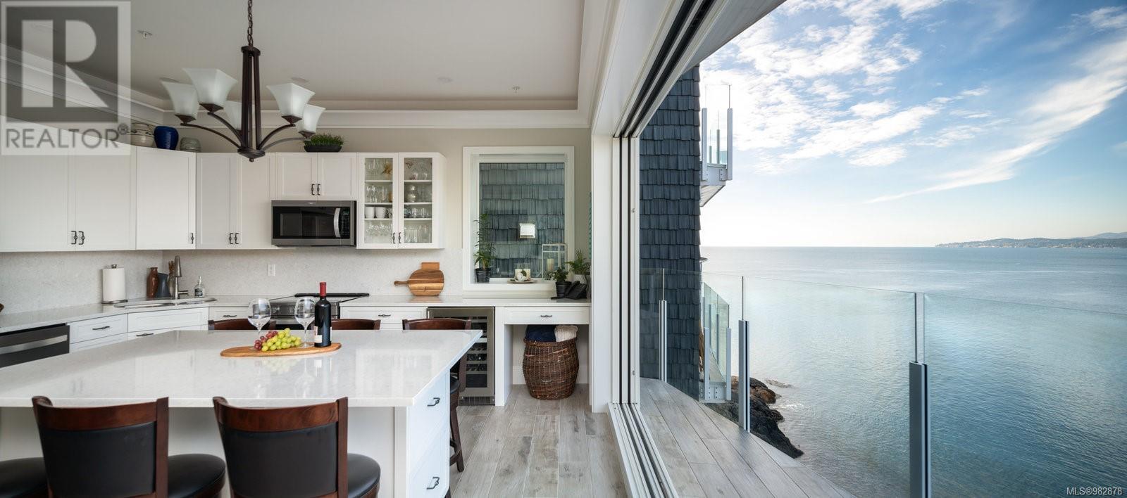 6B 1000 SookePoint Pl, Sooke