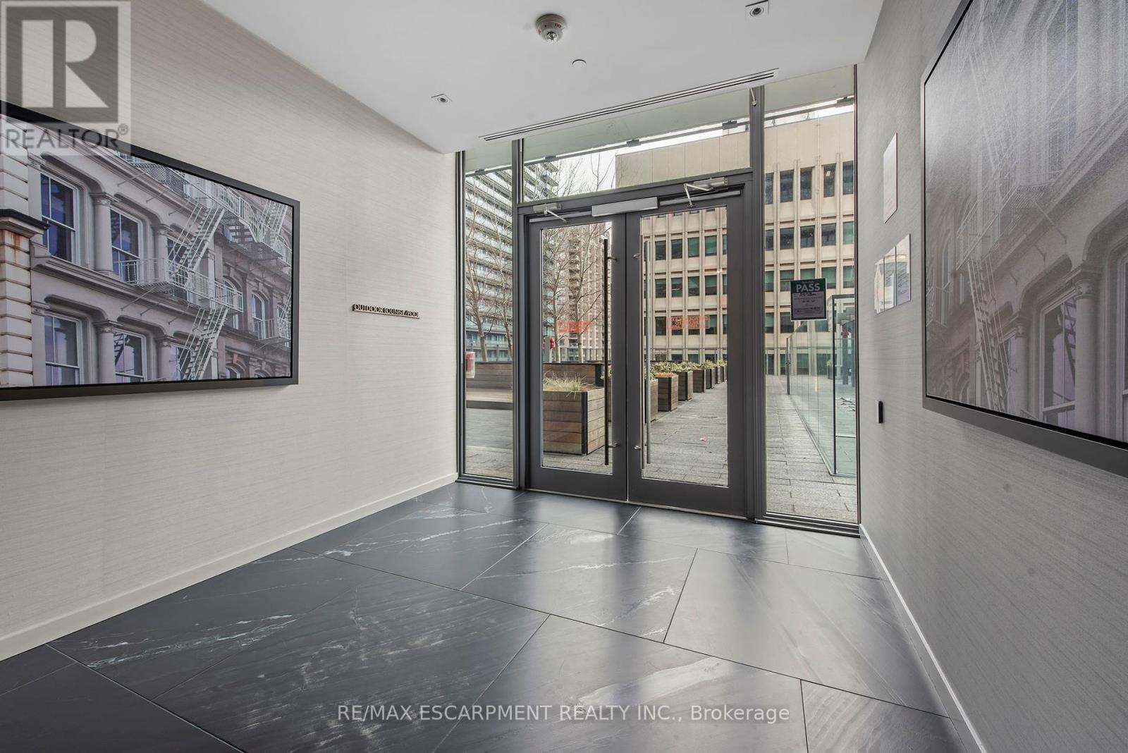 Photo 2 of 206 57 St Joseph Street, Toronto ON