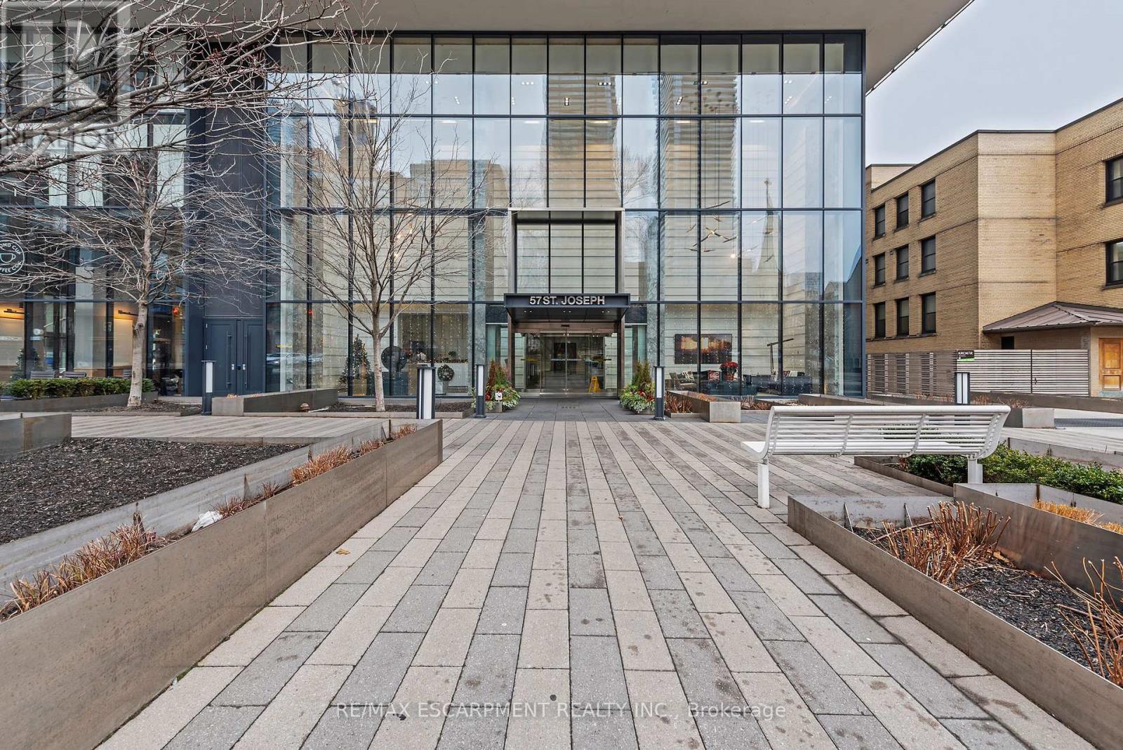 Photo 17 of 206 57 St Joseph Street, Toronto ON
