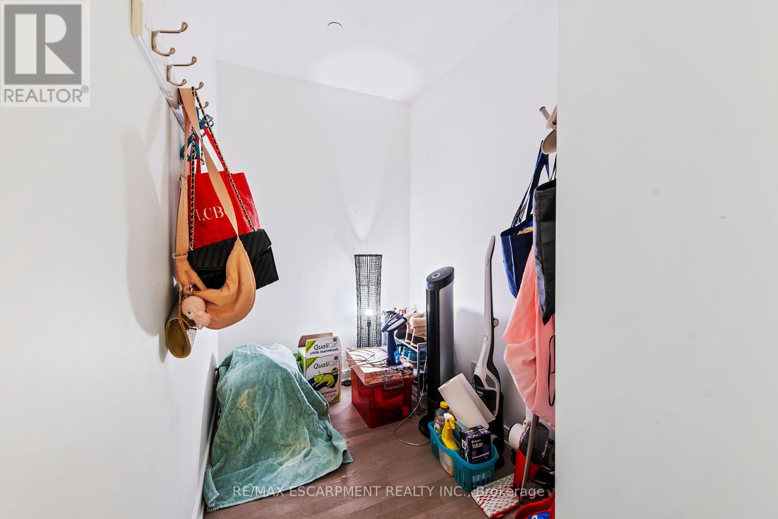 Photo 30 of 206 57 St Joseph Street, Toronto ON