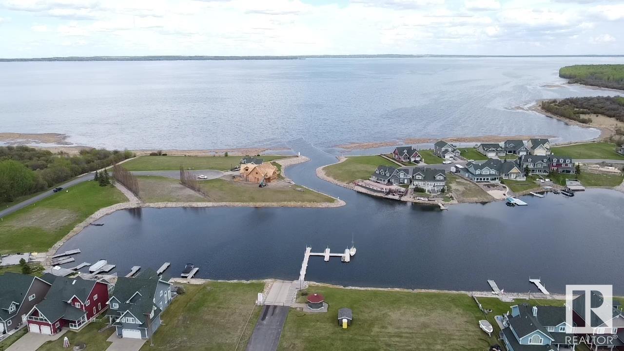Photo 9 of 11 Sunset Harbour, Rural Wetaskiwin County AB