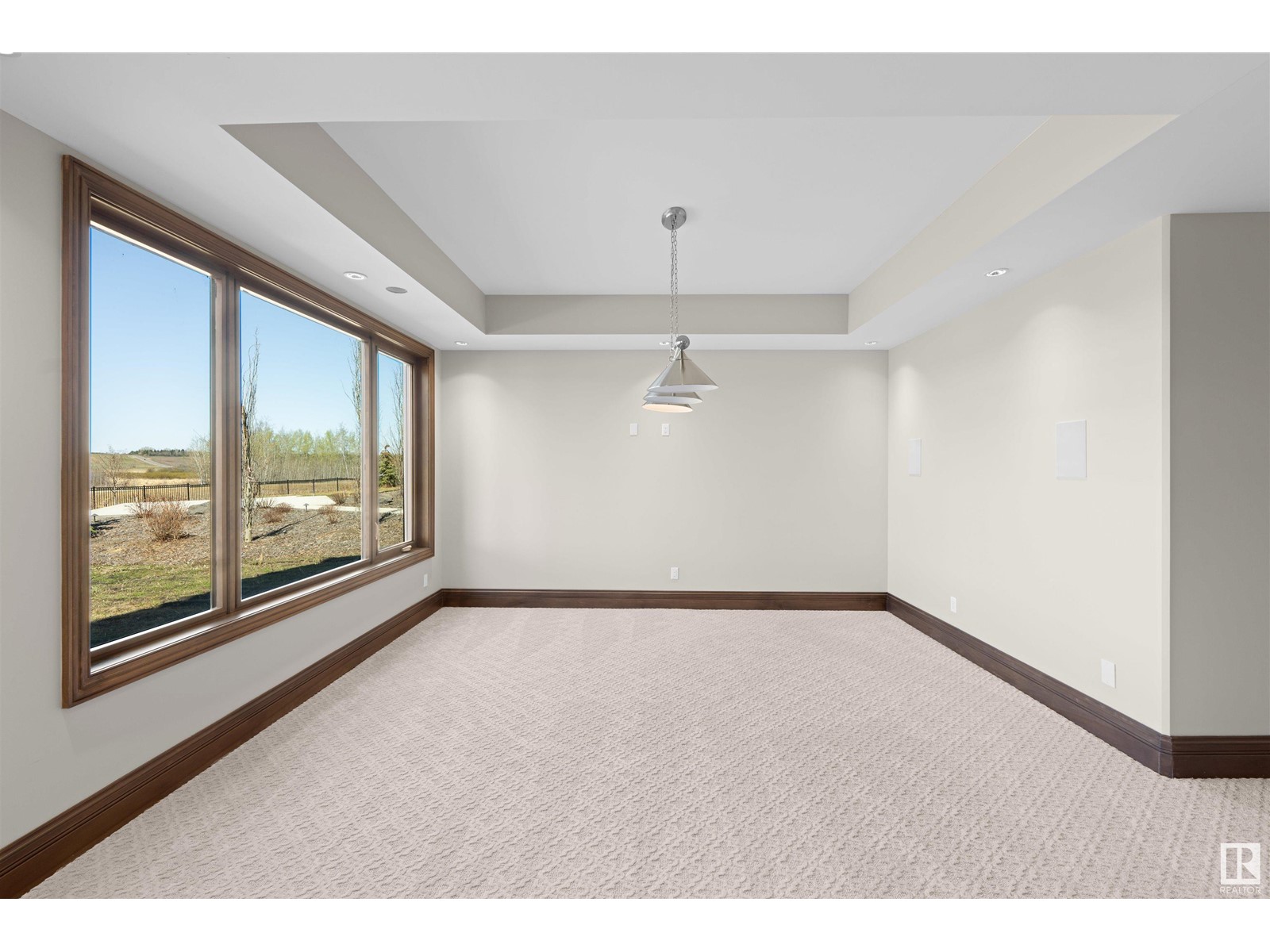 #205 25122 STURGEON RD, Rural Sturgeon County