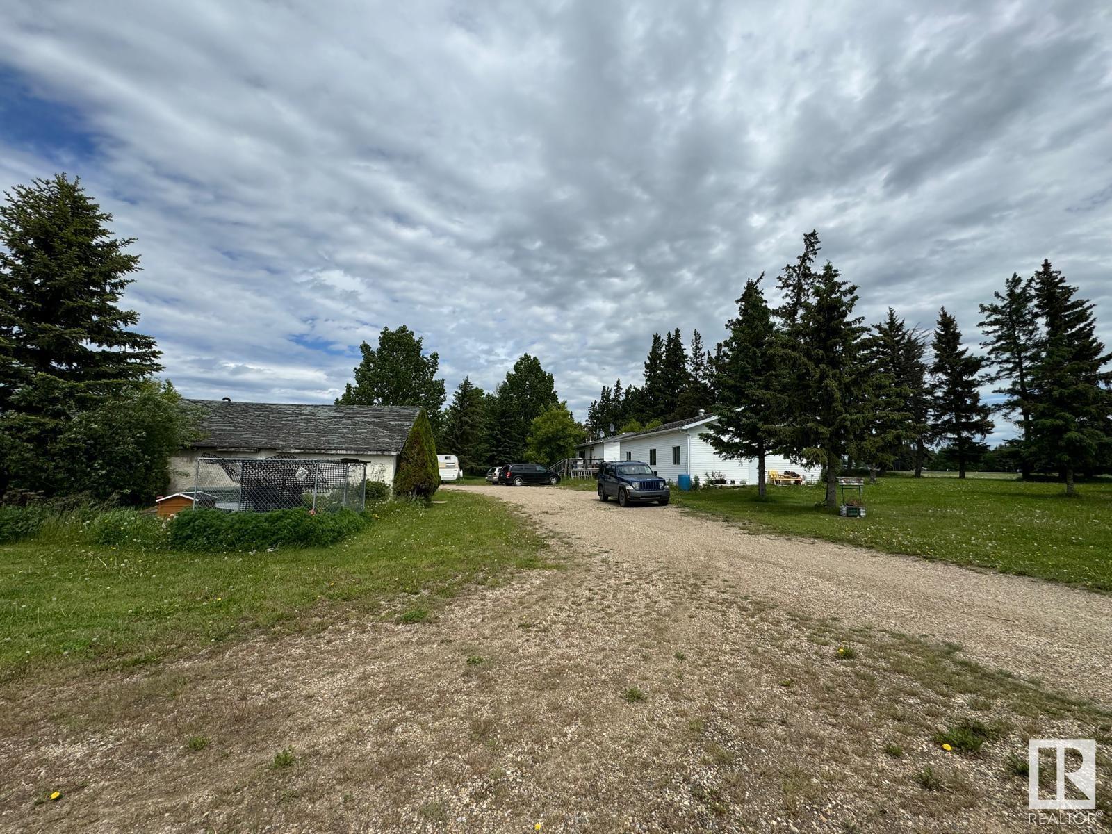 24311 TWP ROAD 502, Rural Leduc County