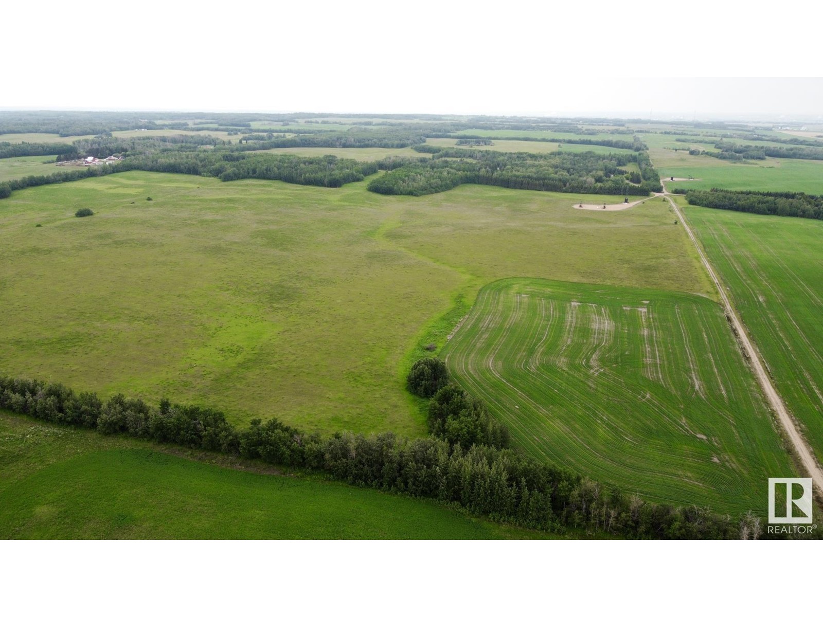 Photo 10 of 553 Zz Range Road 201, Rural Lamont County AB