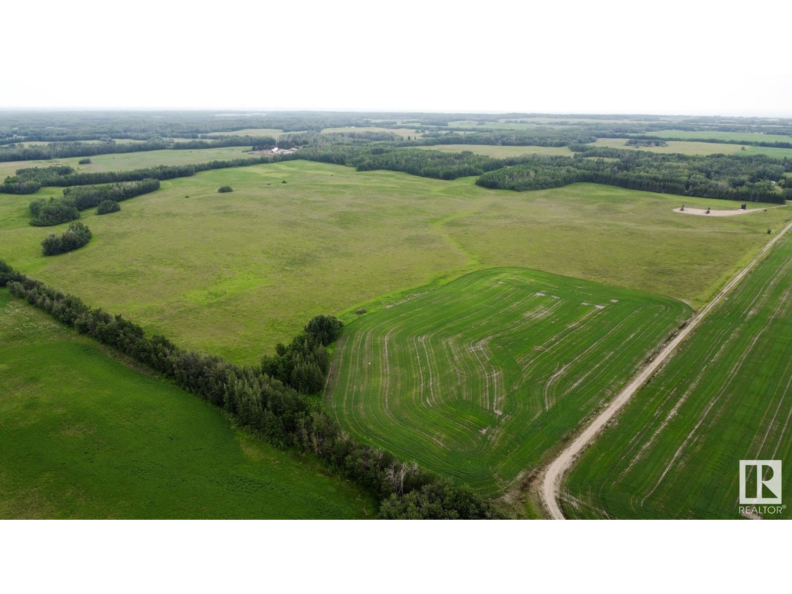 Photo 9 of 553 Zz Range Road 201, Rural Lamont County AB