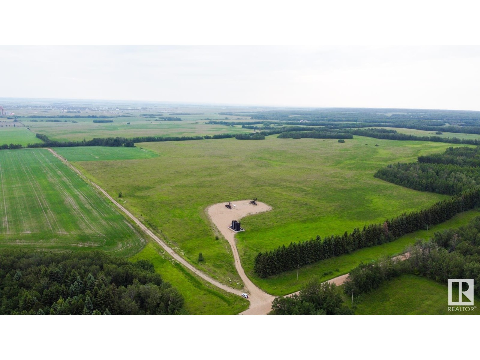 Photo 5 of 553 Zz Range Road 201, Rural Lamont County AB