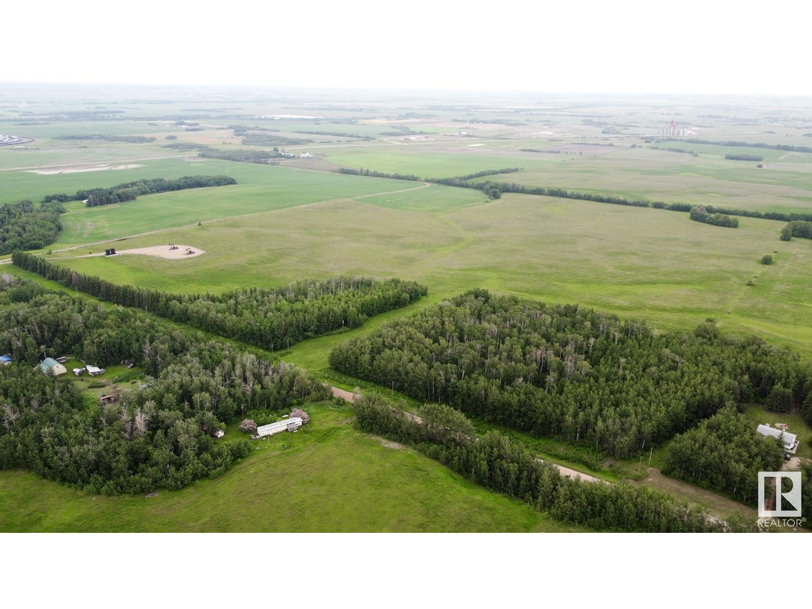 Photo 6 of 553 Yy Range Road 201, Rural Lamont County AB
