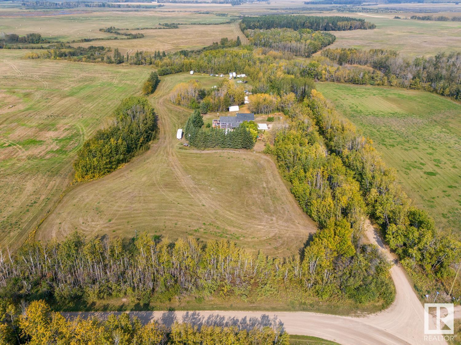 63320 RGE RD 454 - 1