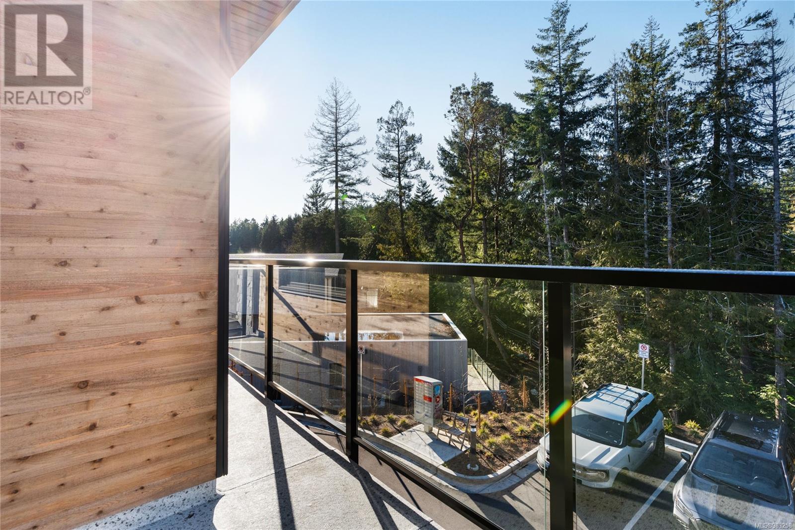 14 3921 Olympian Way, Colwood