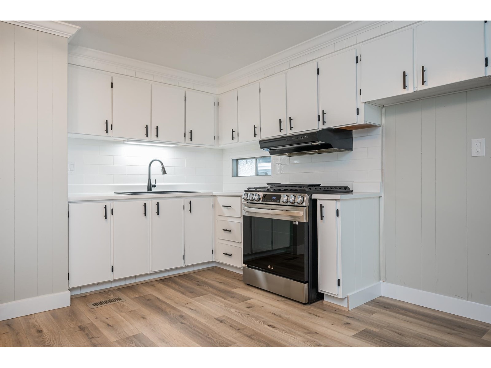 61 24330 FRASER HIGHWAY, Langley