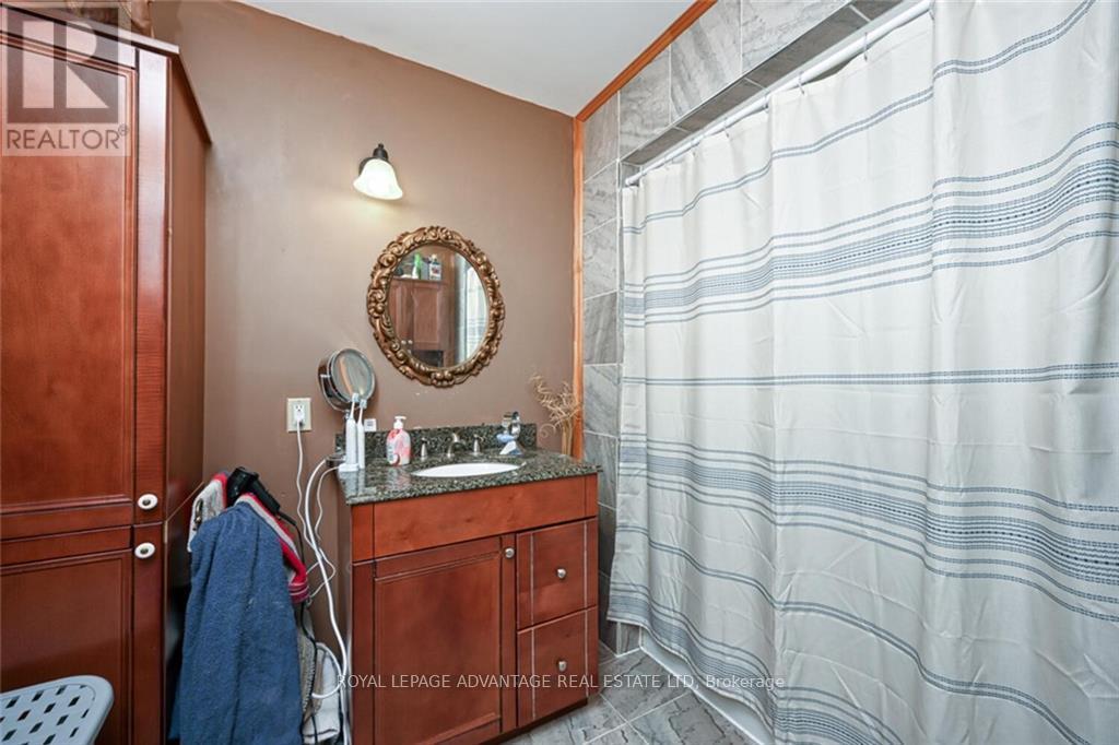 Photo 12 of 111 Rideau Street, Drummond North Elmsley ON