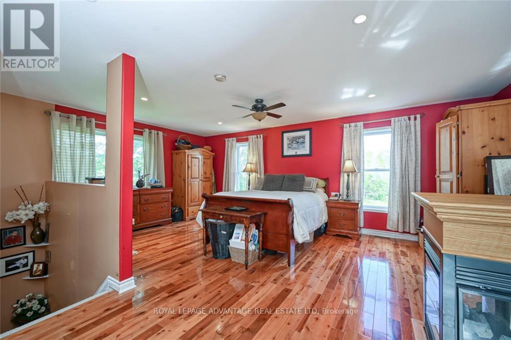 Photo 17 of 111 Rideau Street, Drummond North Elmsley ON