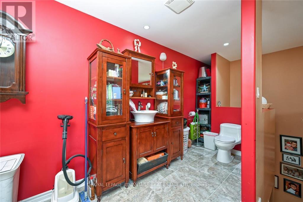 Photo 21 of 111 Rideau Street, Drummond North Elmsley ON